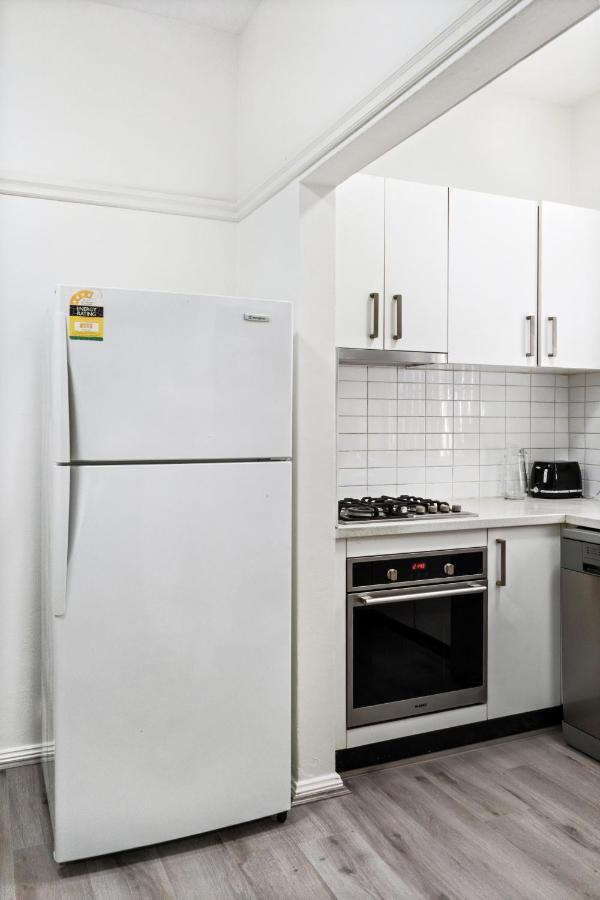 Burwood New 2 Bedroom 2 Bathroom Apartment Sydney Zewnętrze zdjęcie